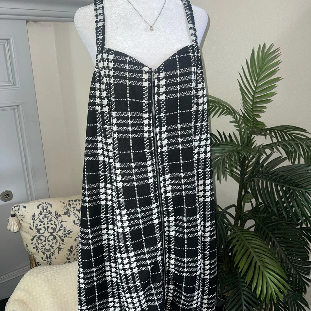 NWOT SHEIN Curve Black and White Plaid Women's Dress 3X - Picture 2 of 8